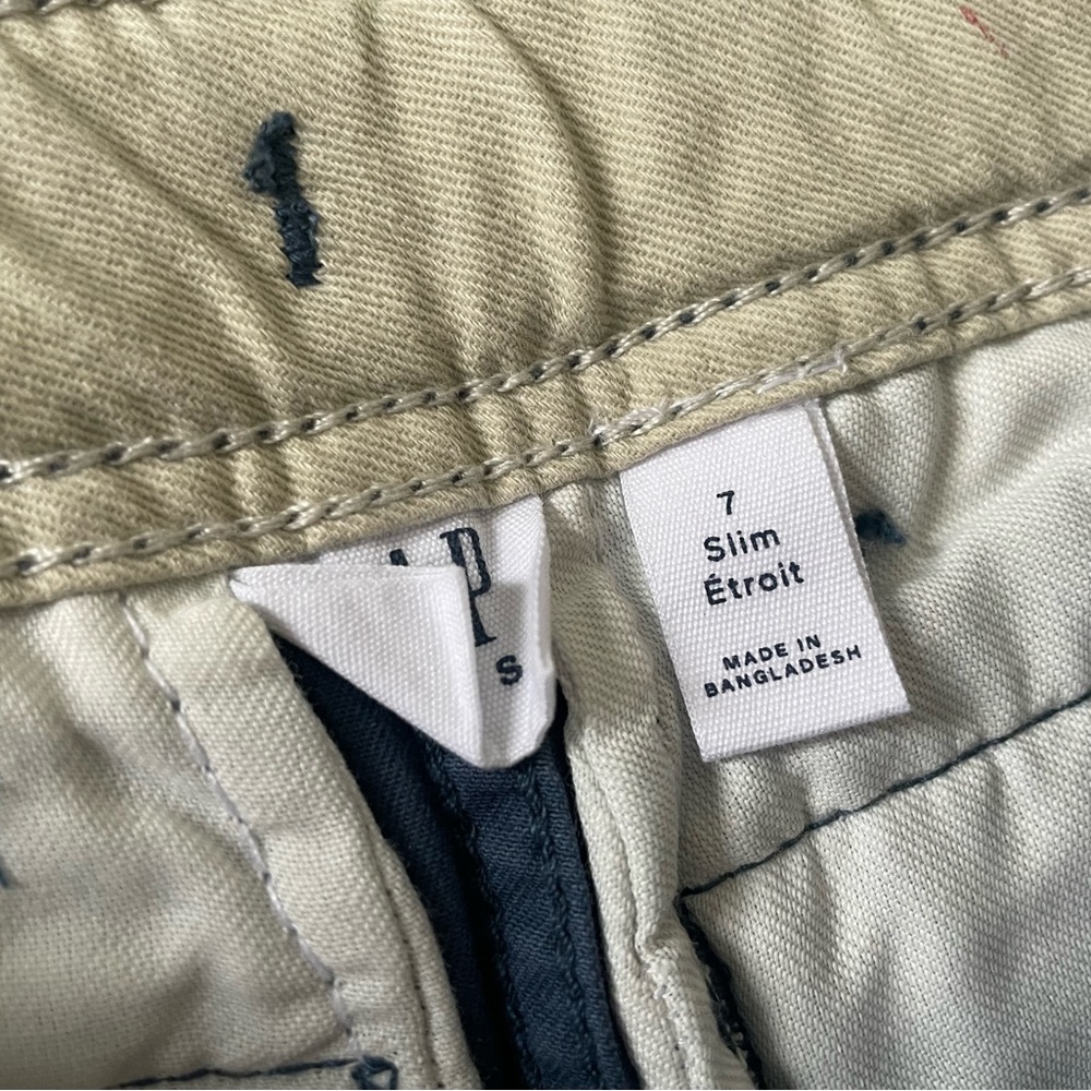 Boys GAP Blue Cargo Shorts with Cotton Blend - Picture 4 of 5